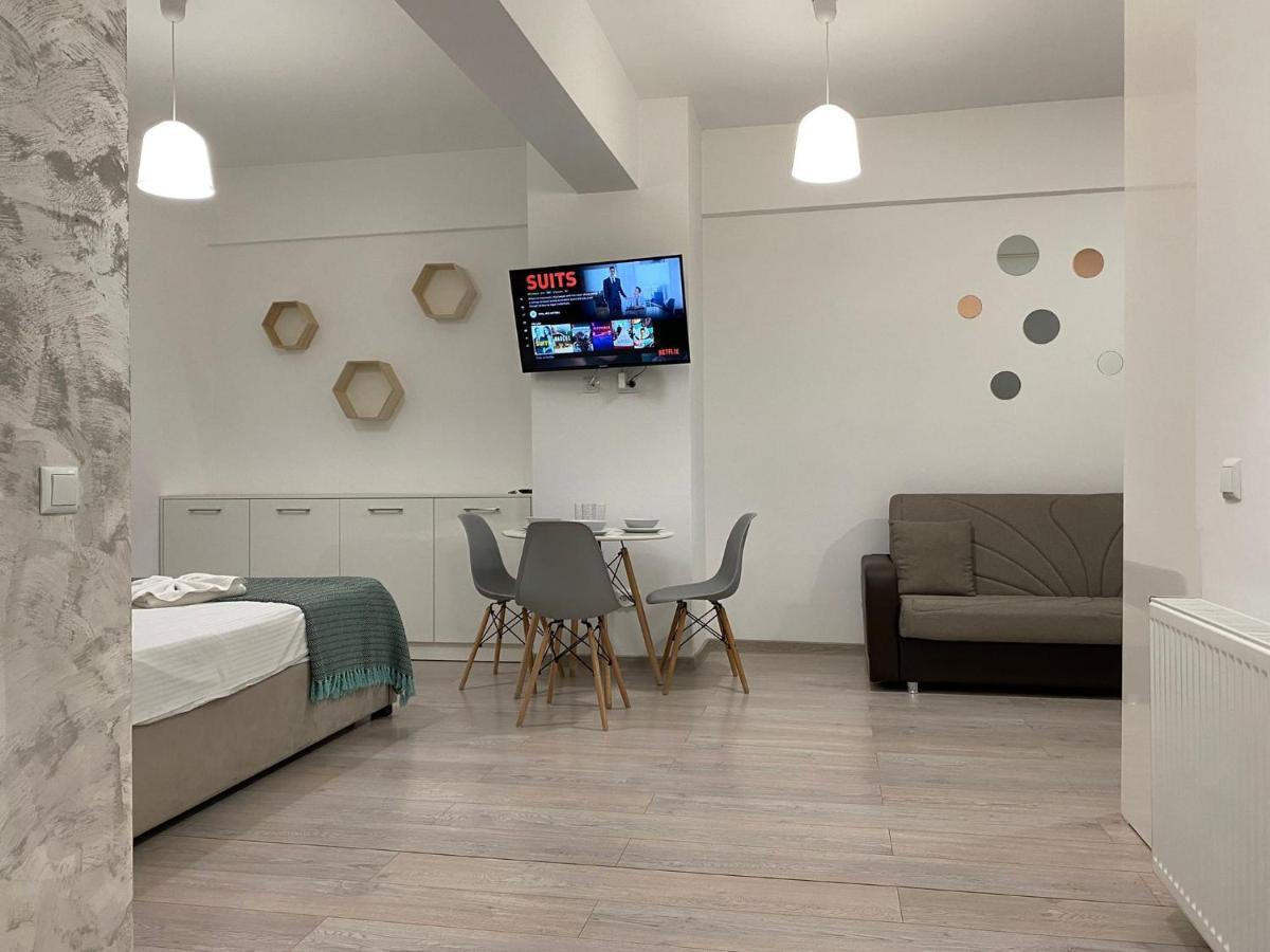 Studios & Apartments Palas By Glam At Lazar Towers Iasi Exterior foto