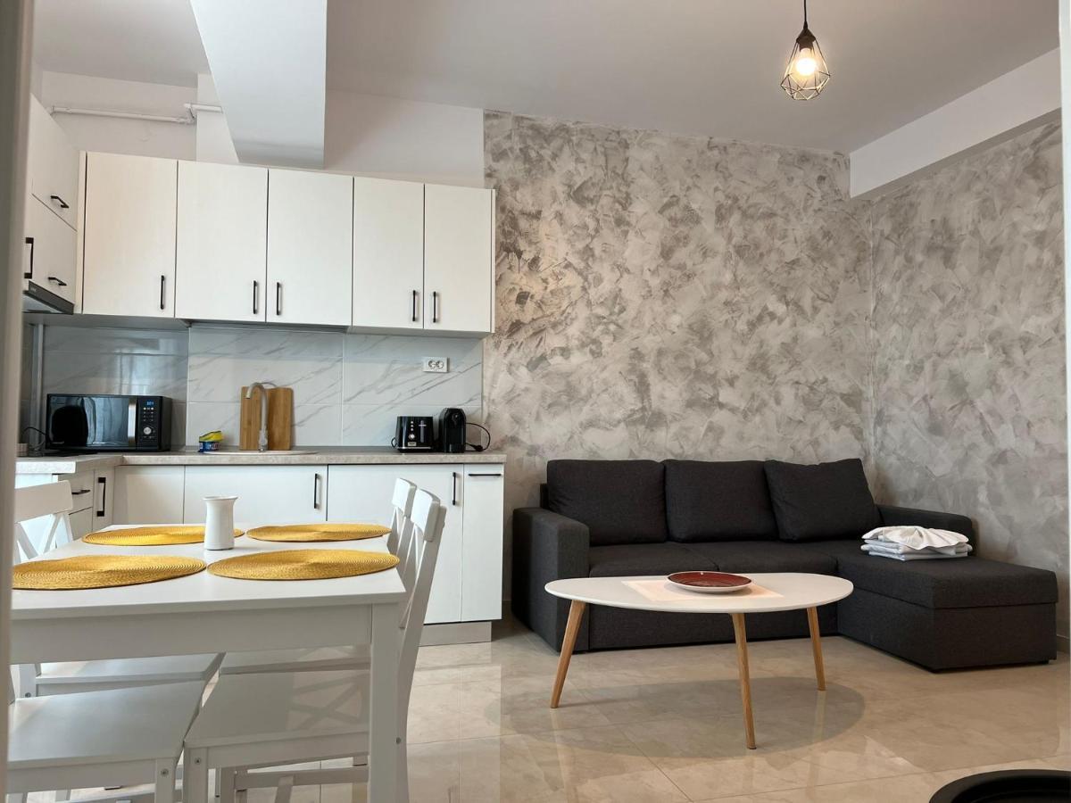 Studios & Apartments Palas By Glam At Lazar Towers Iasi Exterior foto