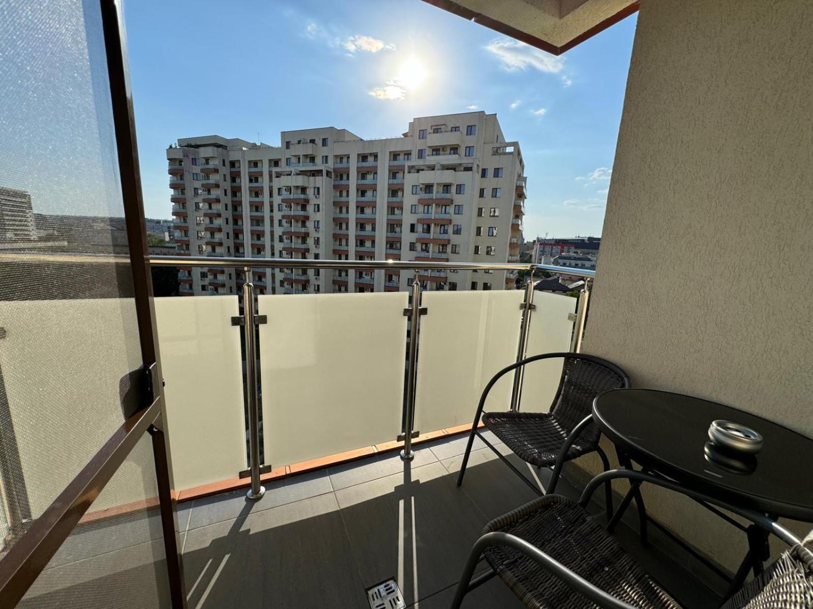 Studios & Apartments Palas By Glam At Lazar Towers Iasi Exterior foto
